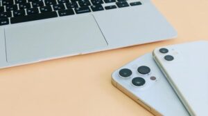 iPhone iOS18 フォント変更