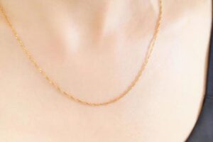 ゴールド ネックレス